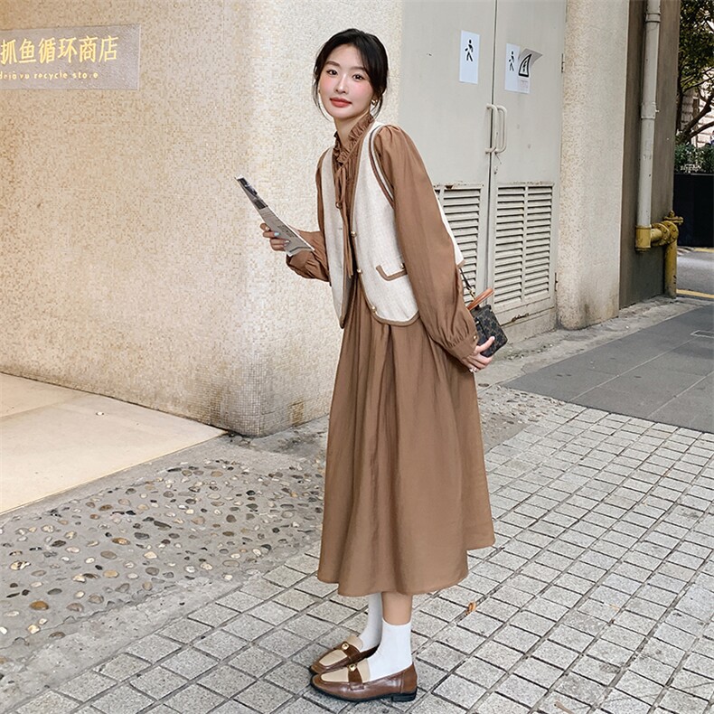 港风复古咖色马甲衬衫裙女秋2025新款轻熟风垂感高级感收腰连衣裙,女装连衣裙,C位