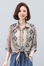 叶笙衣2553印花宽松开衬，女装衬衫，叶笙衣