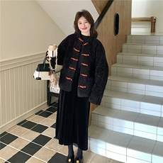 高级感新中式盘扣拼接皮毛外套女2026冬季新款时尚百搭小个子上衣，女装羊羔毛/颗粒绒，艾米莉亚