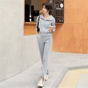 2025春秋宽松显瘦跑步休闲套装女时尚减龄炸街卫衣职业气场运动服，女装套装/套裙，意芙