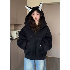 黑色