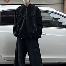 黑色