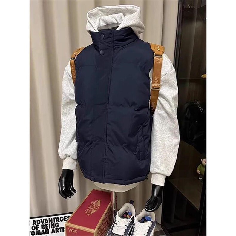 现货5W件冬季三防硬挺boxy短款立领棉衣马夹外套加厚马甲保暖棉服,男装棉衣,电商A486-1
