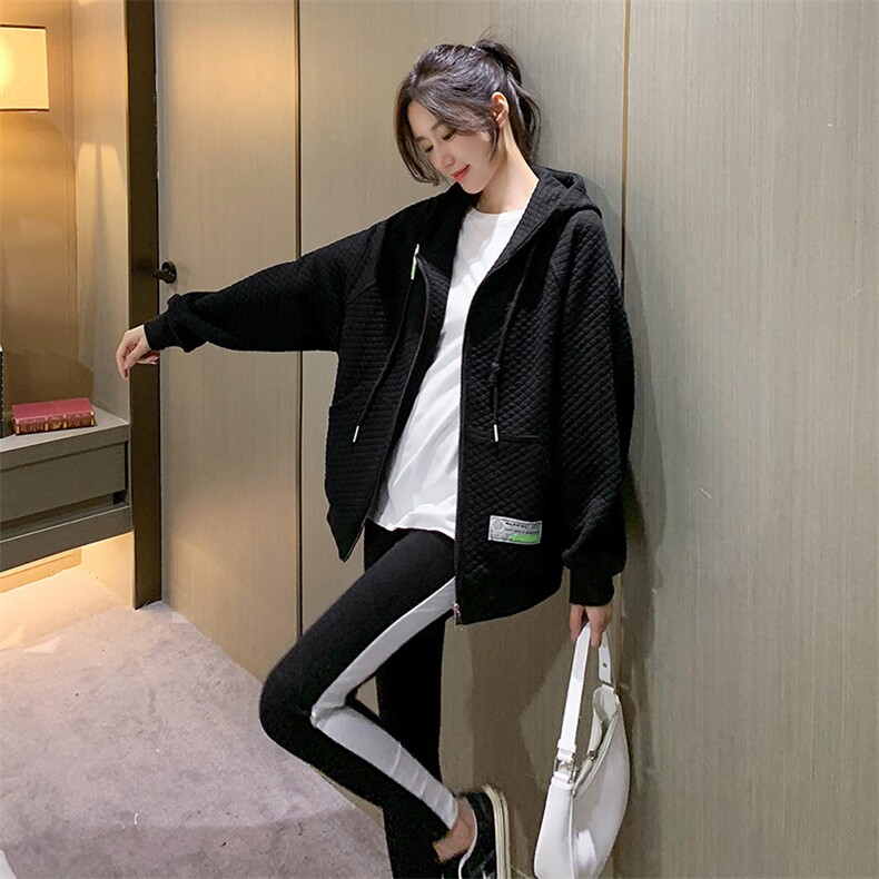 现货2024秋季新款短外套女华夫格宽松卫衣外套大口袋贴标上衣,女装短外套,梦懿尔