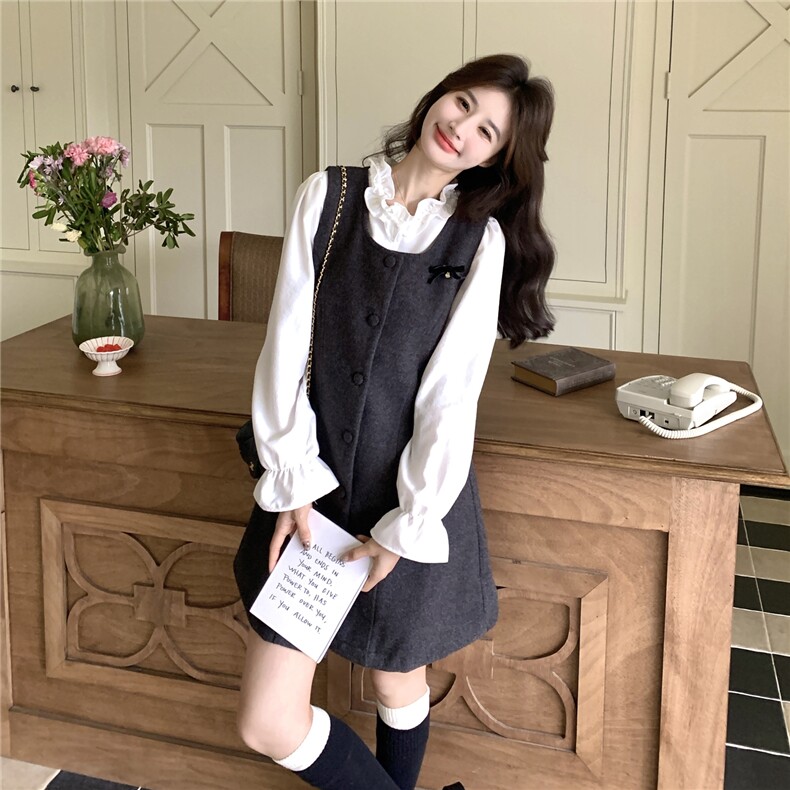小香风灰色扣子背心裙套装女2026年春季韩系学院风花边衬衫两件套,女装套装/套裙,2C159