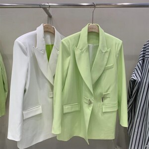 春季新品 西装图片