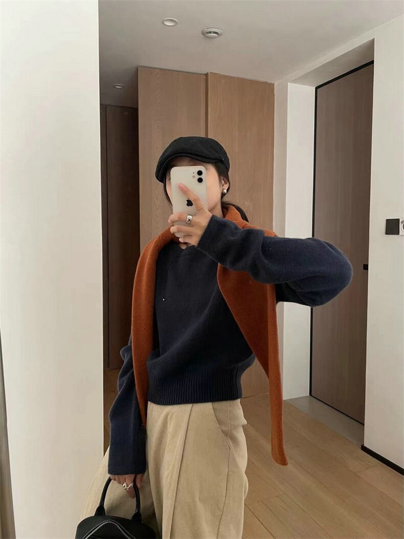 时尚百搭温柔羊毛衫 显瘦修身短款针织衫图片