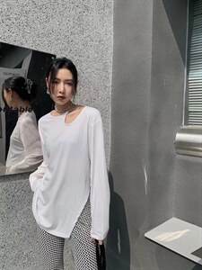 春款坑条针织打底图片