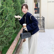 藏青色