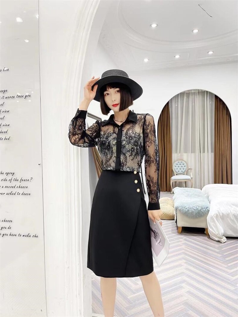 【现货】【】时尚气质显瘦百搭打底蕾丝衫，女装蕾丝衫/雪纺衫，名门秀