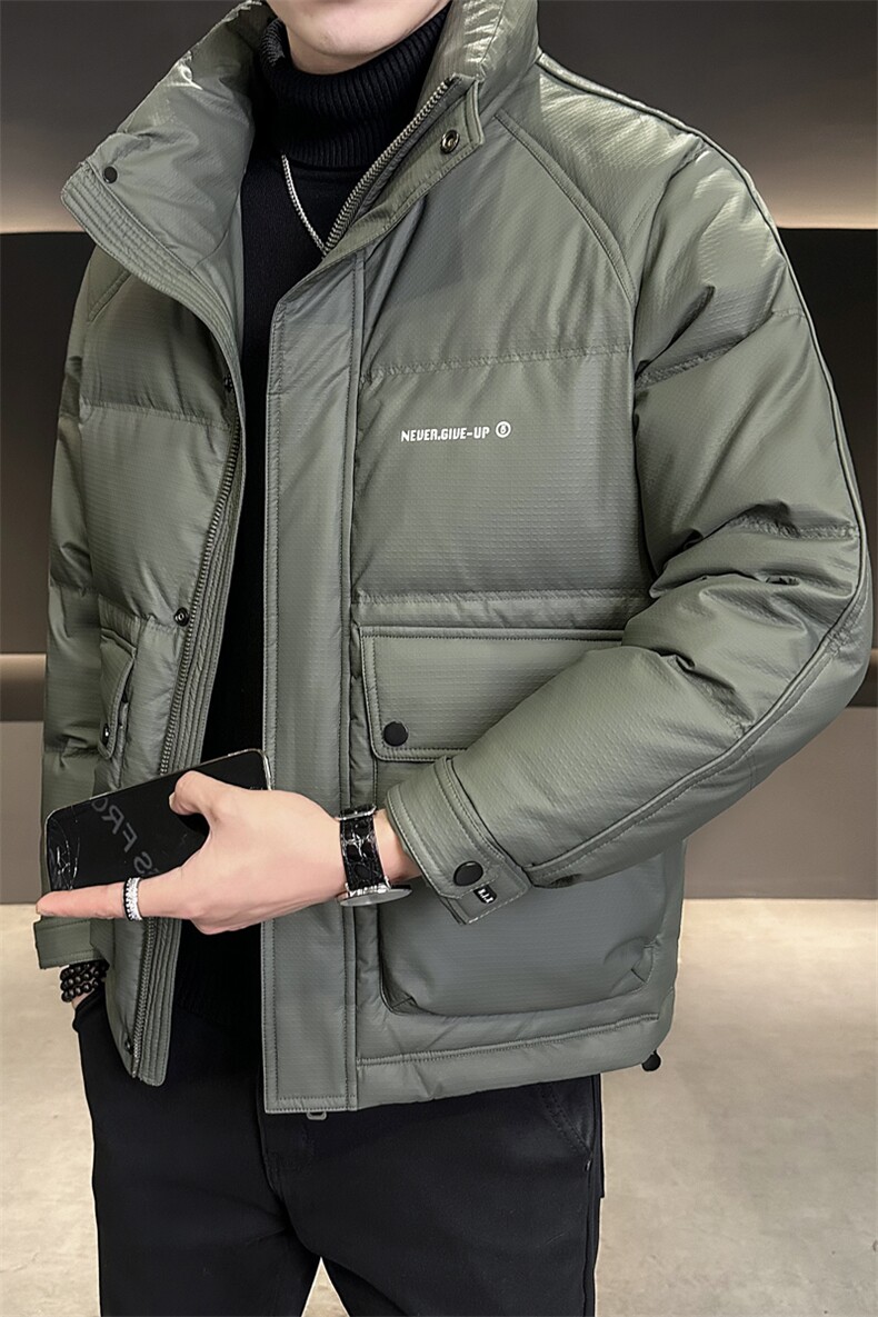 B3538671P140黑2025年立领冬季新款男格纹皮料外套【非标】,女装短外套,电商B353