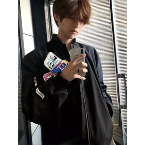 钛合金双开拉链美式高街个性魔术贴刺绣棒球服学生情侣潮牌外套图片