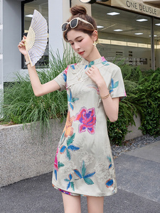 改良旗袍连衣裙女夏高级感复古印花新中式国风短裤套装气质两件套图片