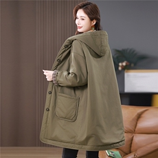 2025年冬季休闲棉服，女装棉衣/棉服，悦见她