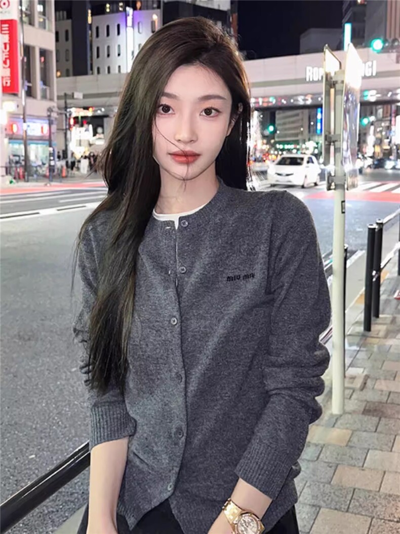 纯色简约百搭单排扣长袖针织衫女,针织衫/毛衣,德聚羊绒