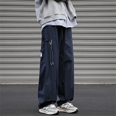藏青色