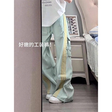 绿色