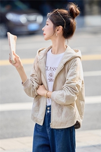 休闲连帽外套女2026春秋季新款短款减龄洋气上衣图片