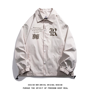 白底22秋冬新款潮牌字母印花翻领棒球服情侣夹克外套JK317P50控68,摩丽时尚穿搭图片