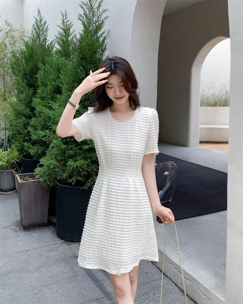 [现货]韩版蛋糕裙，三色、三个尺码，其它，依柏璐(1F)