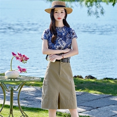 2026年夏季法式印花短袖宽松显瘦遮肉T恤两件套印花套装，女装套装/套裙，布依丽人