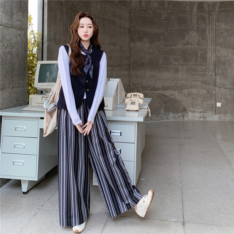 减龄宽松藏青色马甲套装女2025年秋季日系松弛感条纹阔腿裤两件套,女装套装/套裙,2C325