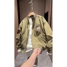 绿色