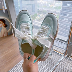 绿色