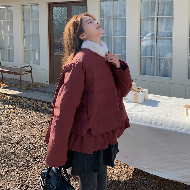 韩版短款羽绒服女2025冬季新款今年流行毛领收腰保暖外套酒红色，女装羽绒服，艾米莉亚