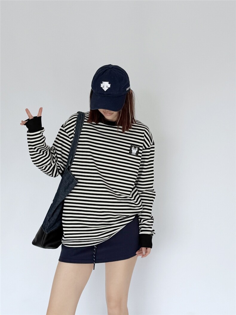 2025舒适百搭简约法斗条纹圆领长袖T，女装T恤，湘姗