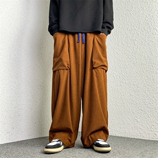 深棕色