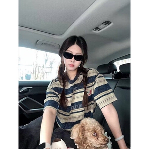 美式撞色条纹短袖男生夏季青少年高街美式设计感T恤复古休闲半袖图片