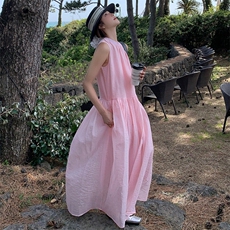 今年流行粉色无袖连衣裙女2025夏季新款高级感超仙气质绝美长裙潮，女装连衣裙，浙宝305