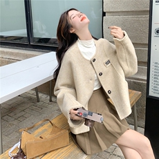 小个子减龄短款双面羊绒大衣女秋冬新款今年流行宽松百搭毛呢外套，女装毛呢外套，2C232