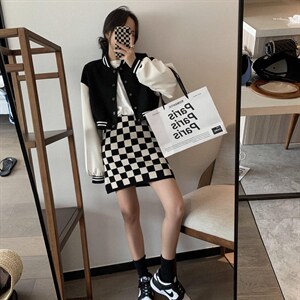 短款棒球服图片