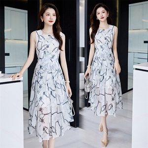 无袖背心裙女夏2024新款气质厅里厅气新中式国风清冷感水墨连衣裙，女装连衣裙，火爆靓佳人