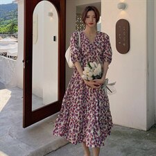 2021新款女装简约A字裙中长款连衣裙V领，女装连衣裙，阿菲诺依