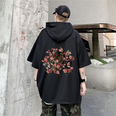 黑色