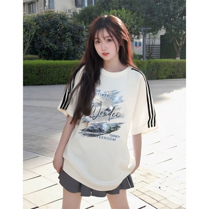 抖音得物高品质二开240克宽松纯棉美式潮牌三条杠织带短袖T恤图片