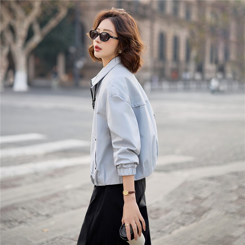 小个子短外套女2026年春季休闲风短款连帽户外防风外套,女装短外套,悦祺