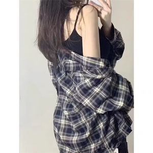 现货早春新款美式复古蓝色格子衬衫女款长袖衬衣外套上衣春季穿搭图片