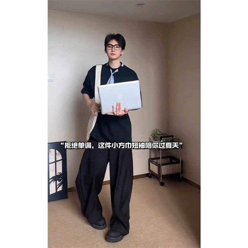 青少年高质量重磅夏季短袖带领巾时尚休闲体恤,男装T恤,四季星座505