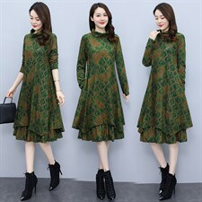 2022秋季女装新款大量现货高领民族风套头大码印花中长款连衣裙，女装连衣裙，缘衣格