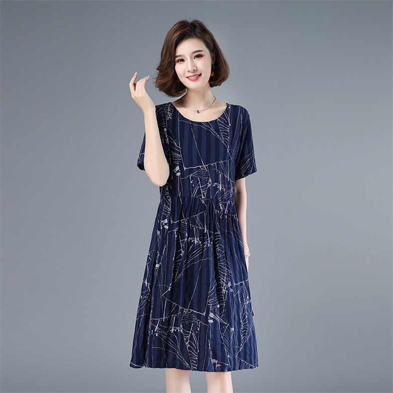 2021年夏季通勤中长款A字裙立体装饰短袖韩版40-49周岁裙子,女装连衣裙,伊满意