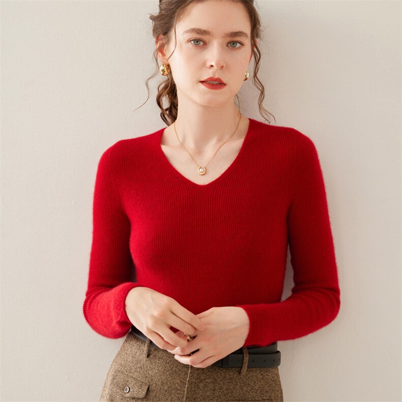 高级感无缝一体100纯山衫女v领纯色毛衣秋冬新款紧修身打底衫，女装羊毛衫，九嘉羊绒
