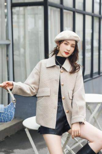 冬季新款，菠萝呢外套，女装，艾伊贝雪