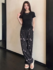 韩版休闲运动套装女夏季新款修身显瘦圆领短袖上衣印花长裤两件套，女装套装/套裙，江南