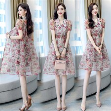2021夏季新款时尚优雅气质碎花雪纺两件套外套加连衣裙，女装套装/套裙，艾仟回(原伊仟回)