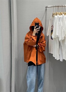 夏季新款 彩色连帽防晒衣图片
