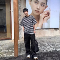 新款百搭气质无品牌文艺黑白条纹针织短袖t恤男夏季穿搭日系潮流，男装T恤，星座506A